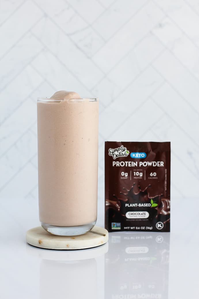 Chocolate Protein Milkshake by @klean.kate Featured Image