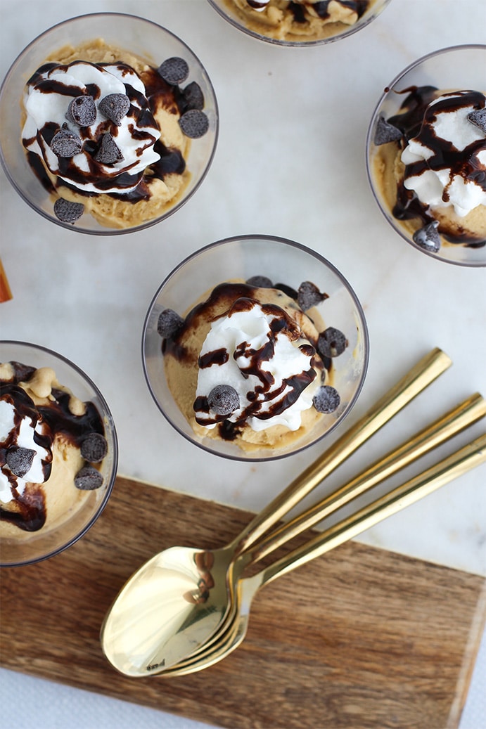 Salted Caramel Ice Cream Sundaes by @klean.kate top view