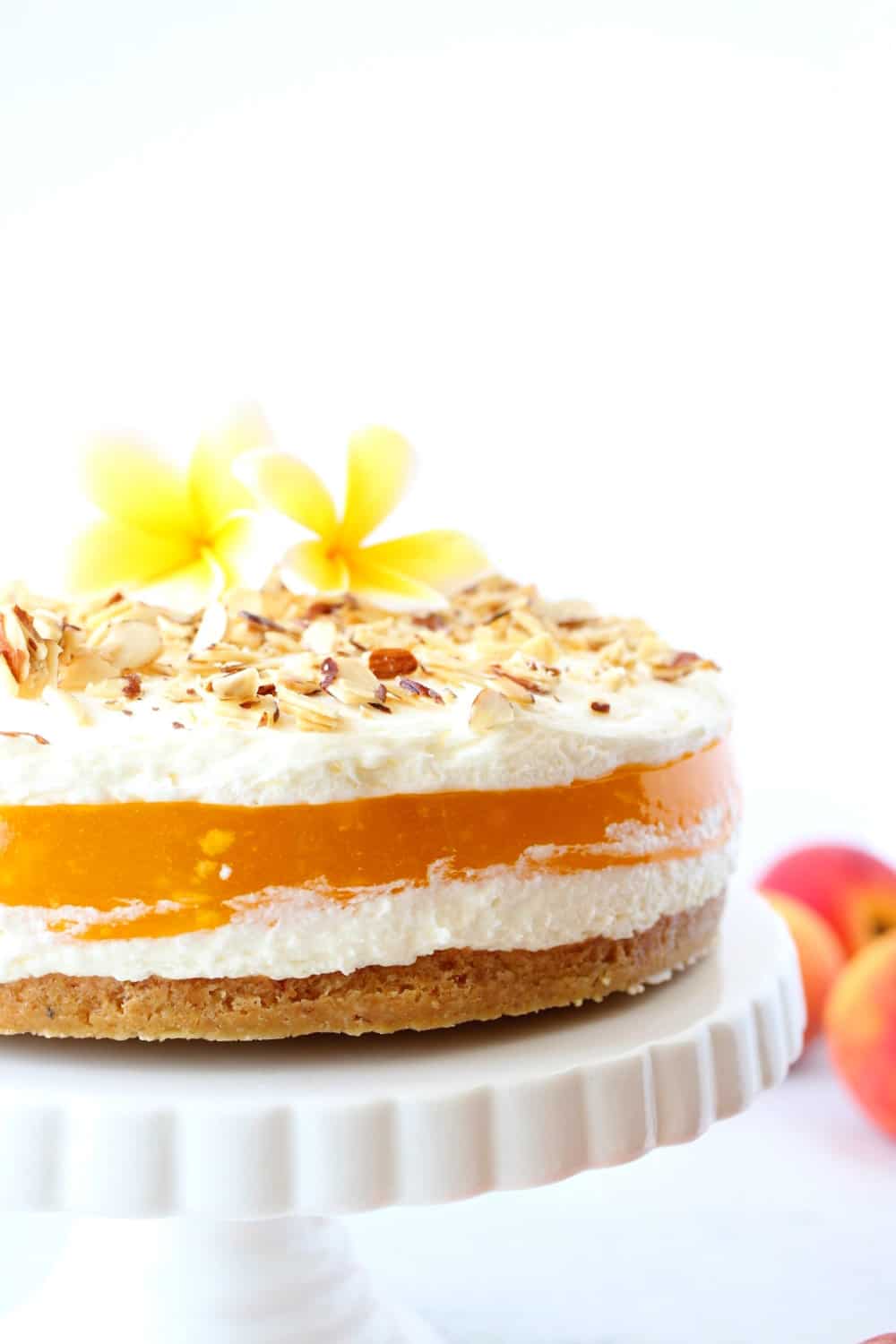 Keto Peaches And Cream Pie - Easy No-bake Sugar-free Dessert