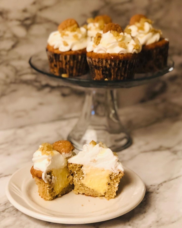 Pumpkin Cheesecake Cream Cupcakes with simply delish