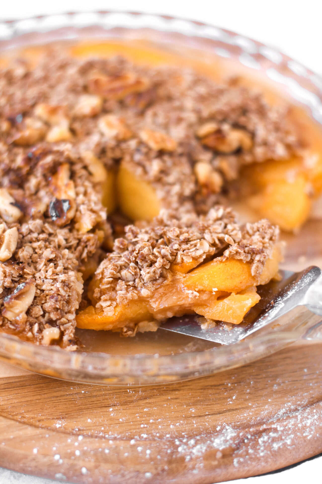 vegan peach crumble