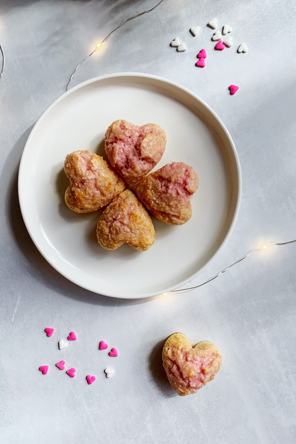 Raspberry Heart Macaroons Top